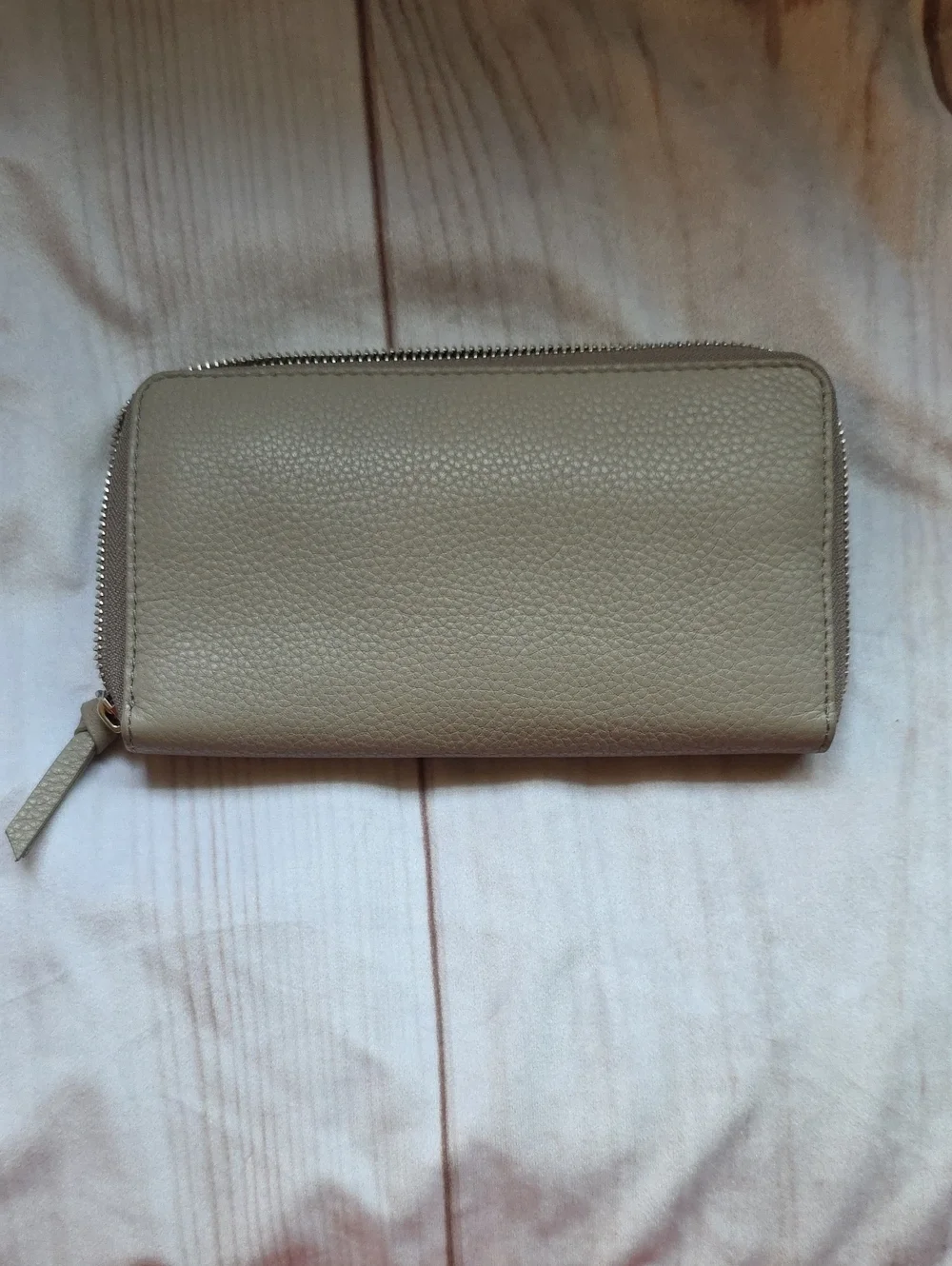 Tory Burch Britten Zip Continental Wallet in a Taupe French Grey Pebbled Leather